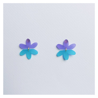 Flora studs